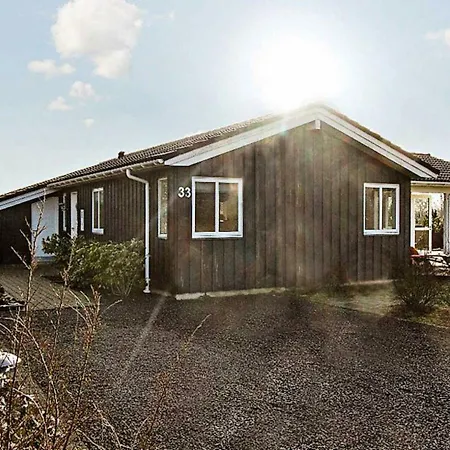 Hébergement de vacances Three-bedroom Holiday In 10 Ansager